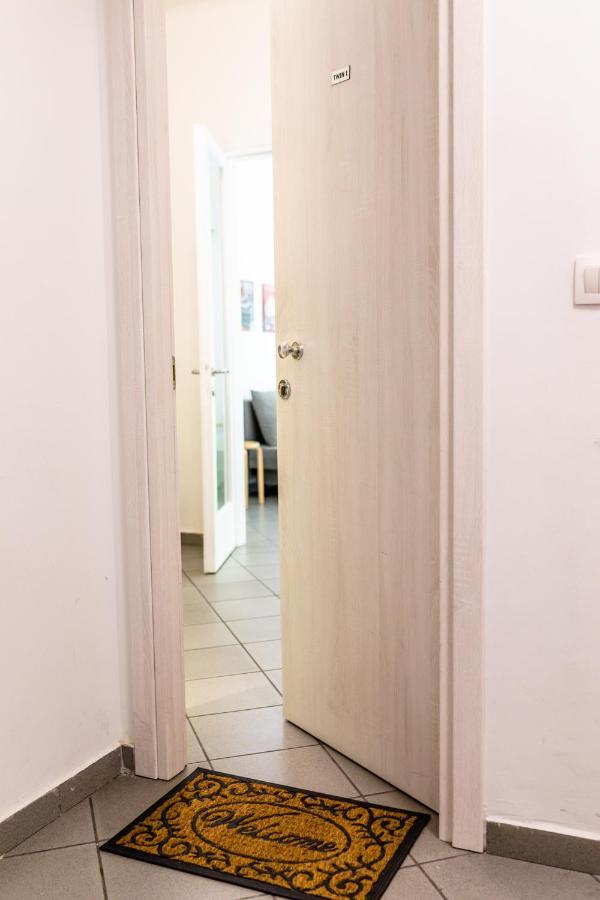Xsoma Flats "Twins" Apartment Tesalonika Bagian luar foto