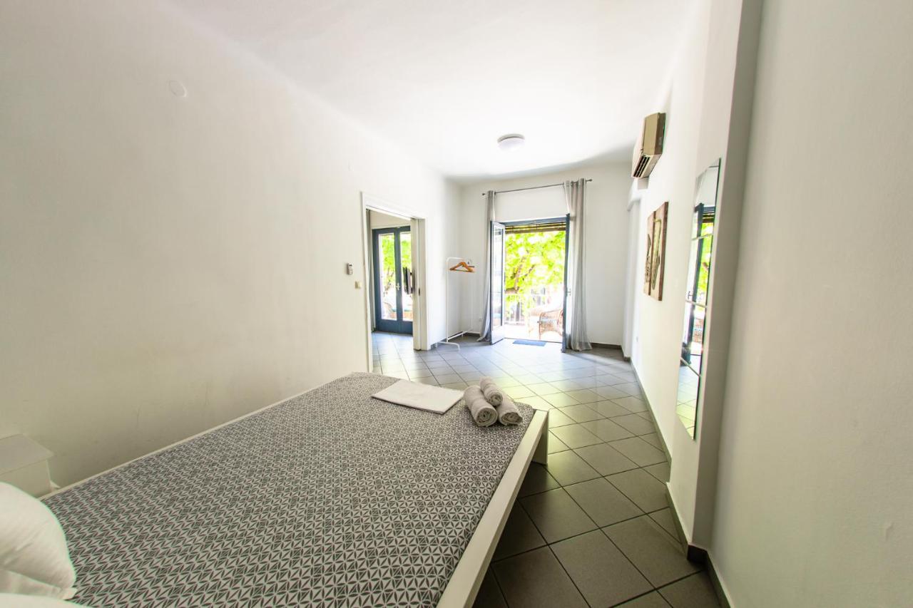 Xsoma Flats "Twins" Apartment Tesalonika Bagian luar foto