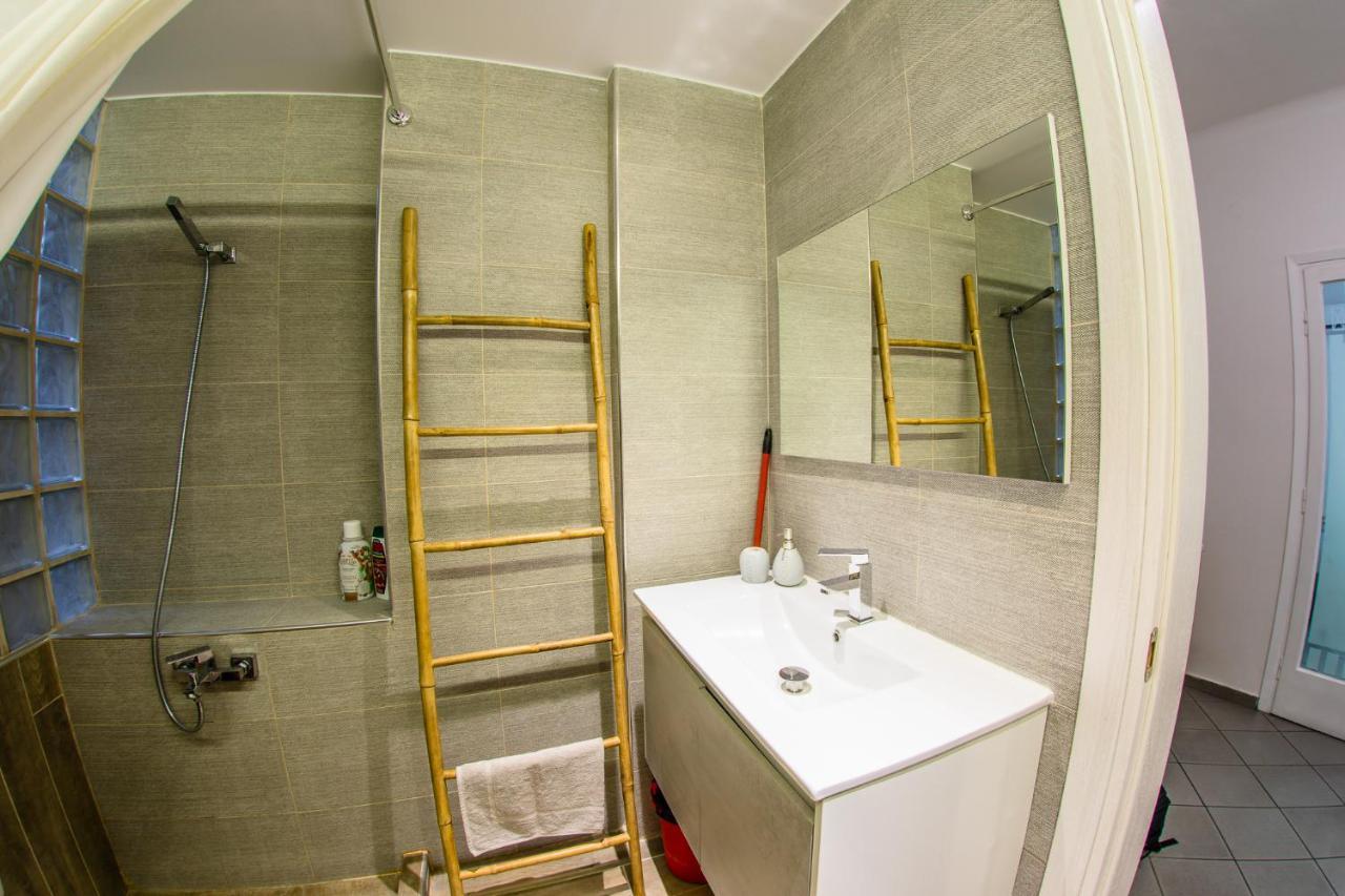 Xsoma Flats "Twins" Apartment Tesalonika Bagian luar foto